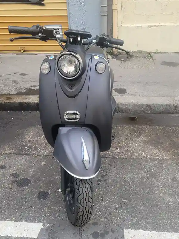 Scooter électrique